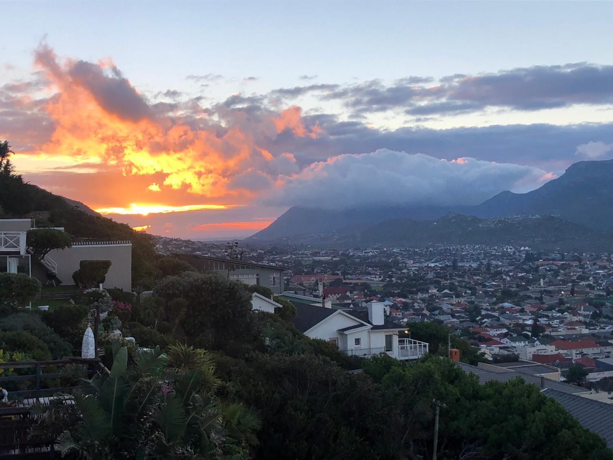 1 Mountain Rd Boutique B & B Fish Hoek Ngoại thất bức ảnh